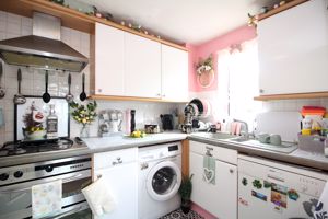Kitchen- click for photo gallery